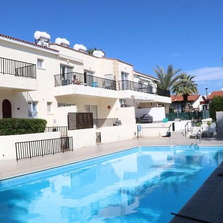 Cyking 2 Bed Apartment With Pool & 10 Min To Beach Pafos Exterior foto