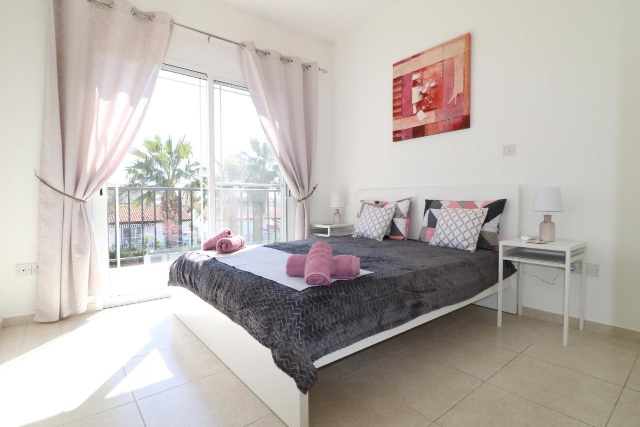 Cyking 2 Bed Apartment With Pool & 10 Min To Beach Pafos Exterior foto
