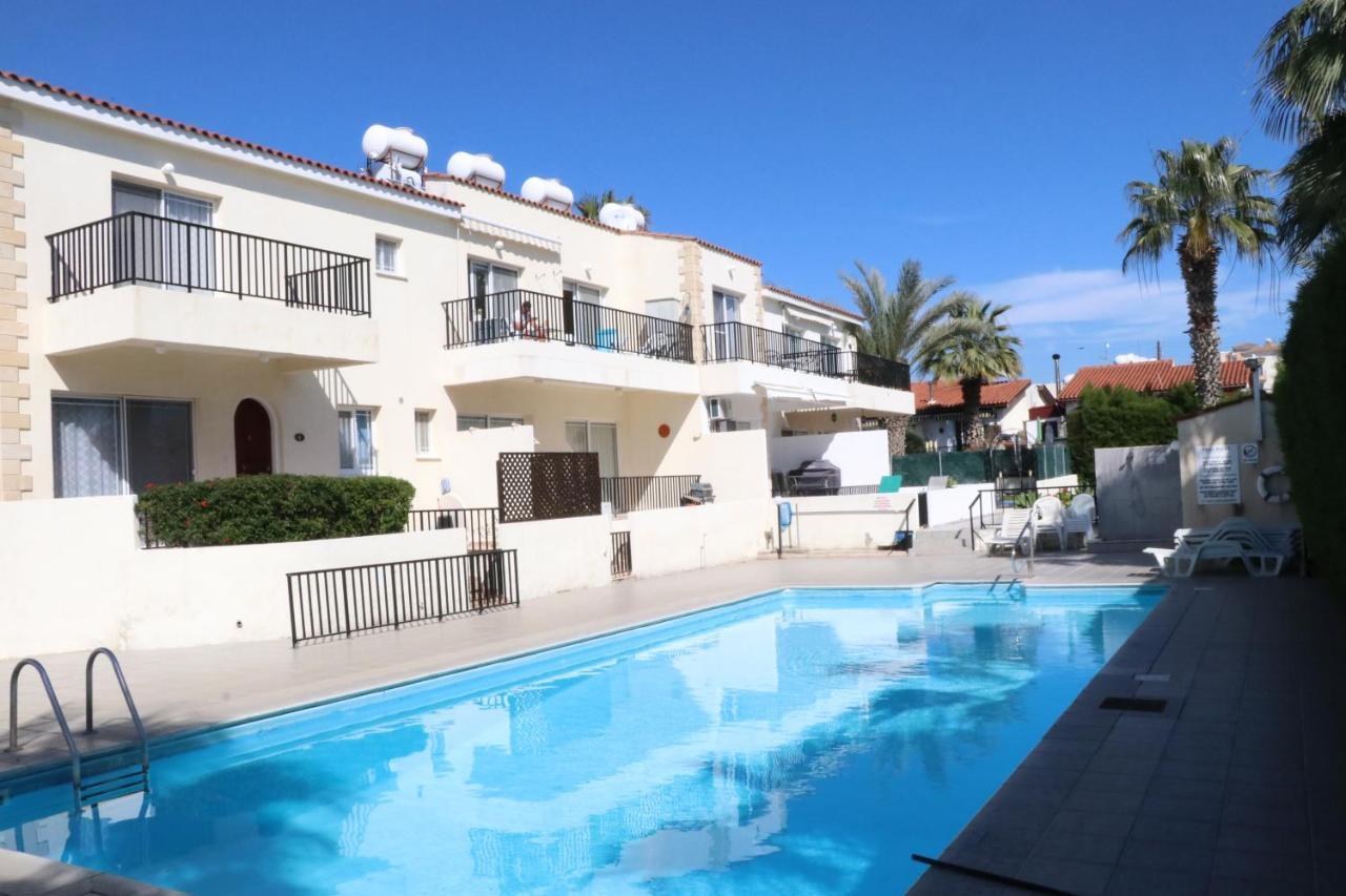 Cyking 2 Bed Apartment With Pool & 10 Min To Beach Pafos Exterior foto